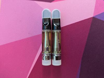 DISPENSARY GRADE CARTS 50% DISTILLATE 50% LIVE RESIN