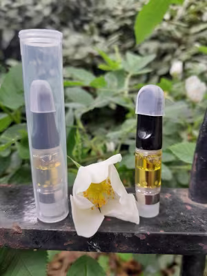 Premium Distillate D9 Cartridges ***510 thread